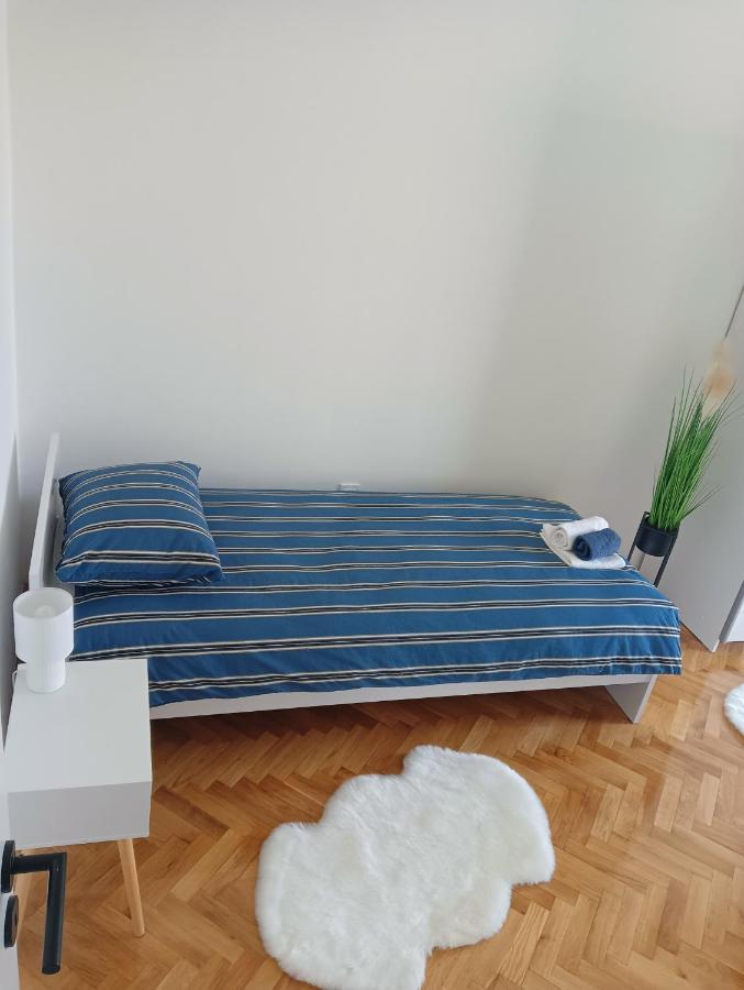 Apartman Luna Zara Esterno foto