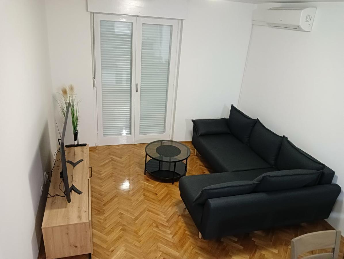 Apartman Luna Zara Esterno foto
