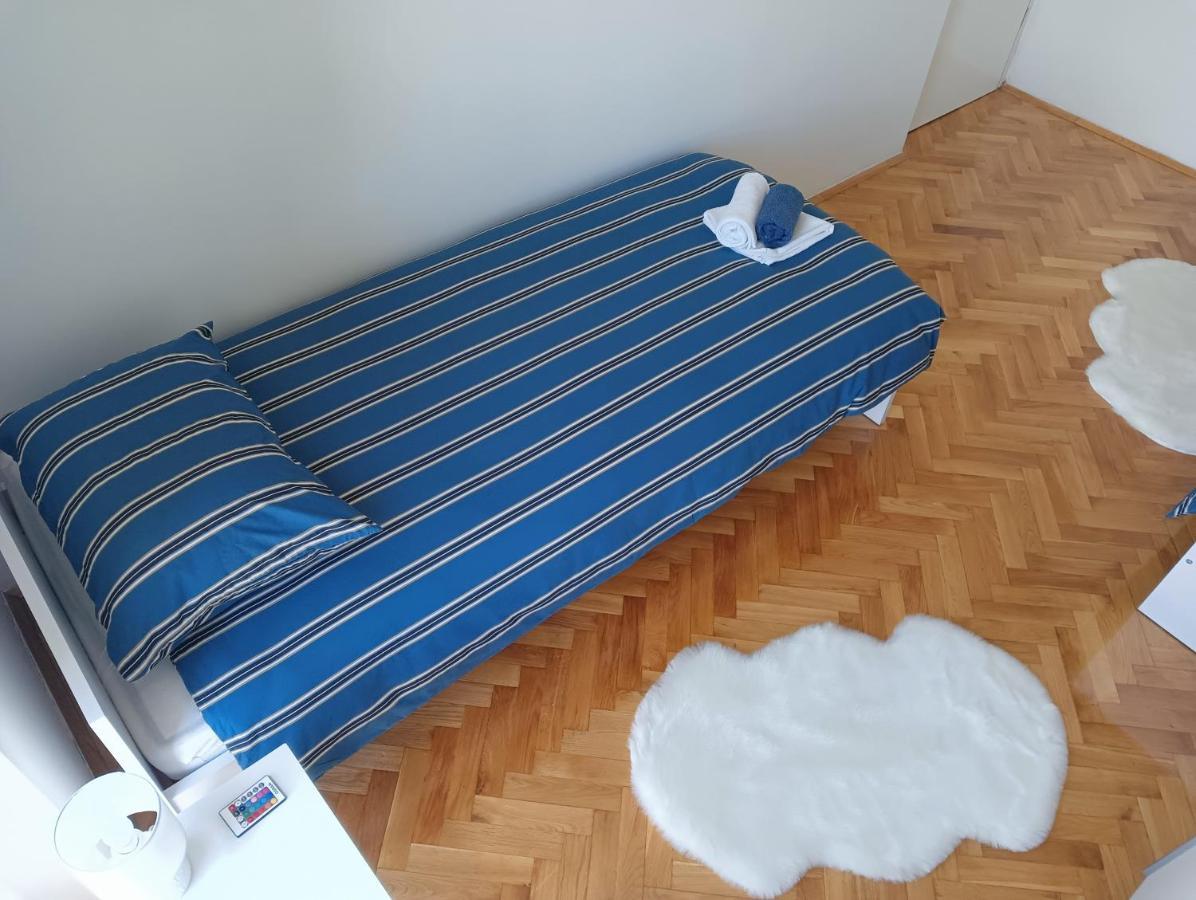 Apartman Luna Zara Esterno foto