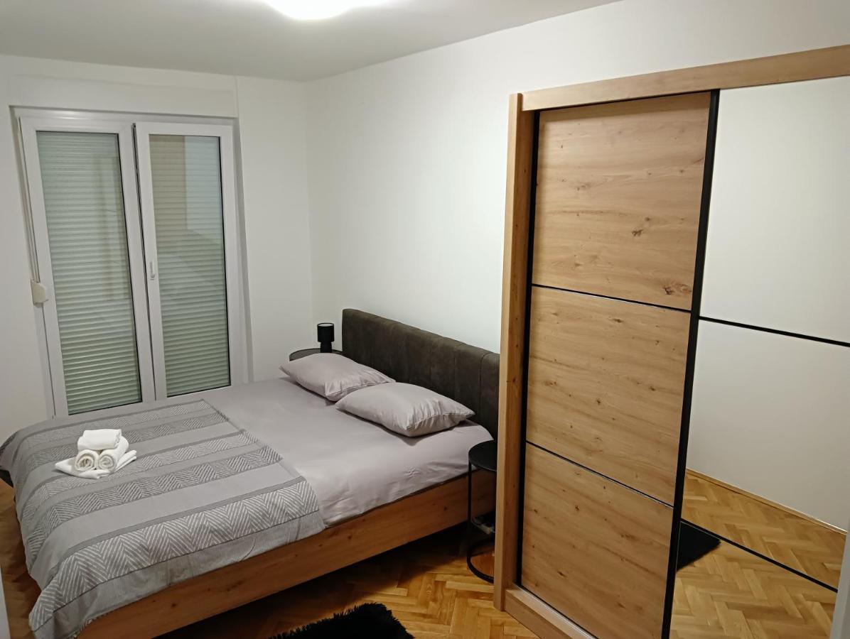 Apartman Luna Zara Esterno foto
